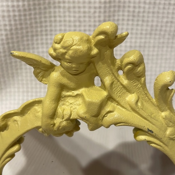 Metal Cherub Vanity Mirror - Picture 4 of 8